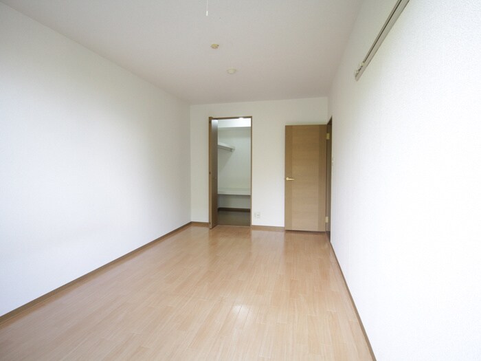 物件内観写真13　(居室)