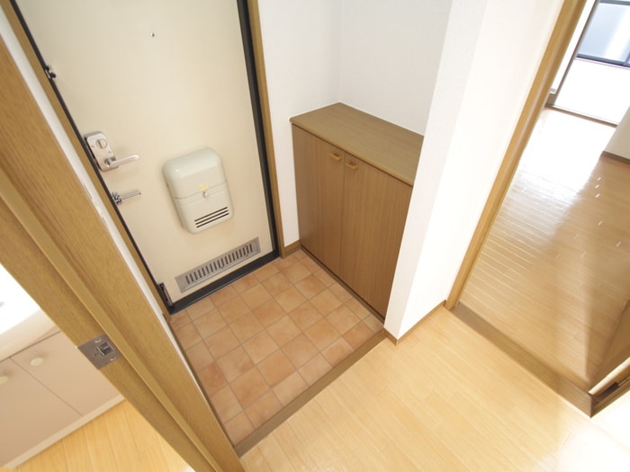 物件内観写真19　(玄関)