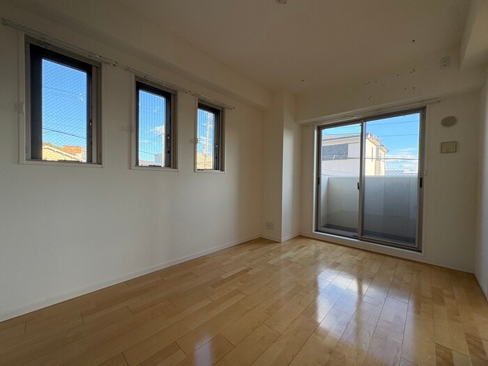 物件内観写真10　(居室)