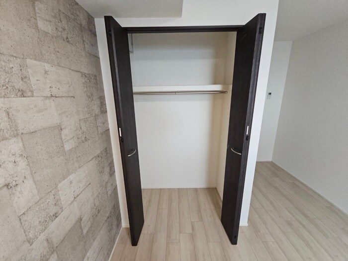 物件内観写真15　(収納)