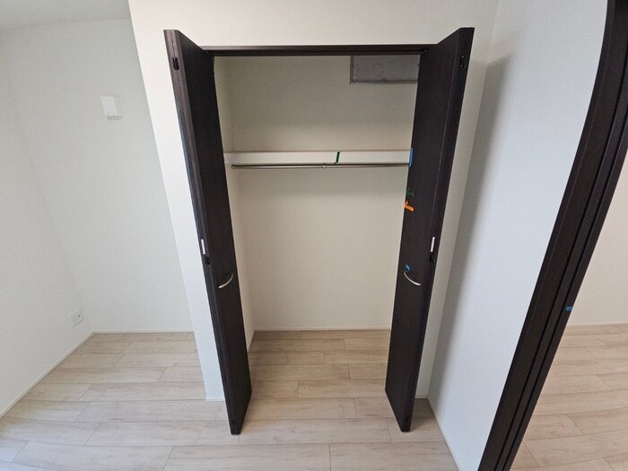 物件内観写真15　(収納)