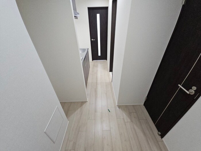 物件内観写真17　(廊下)