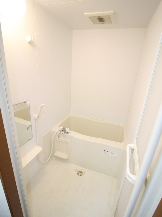 物件内観写真12　(バス／シャワールーム等)