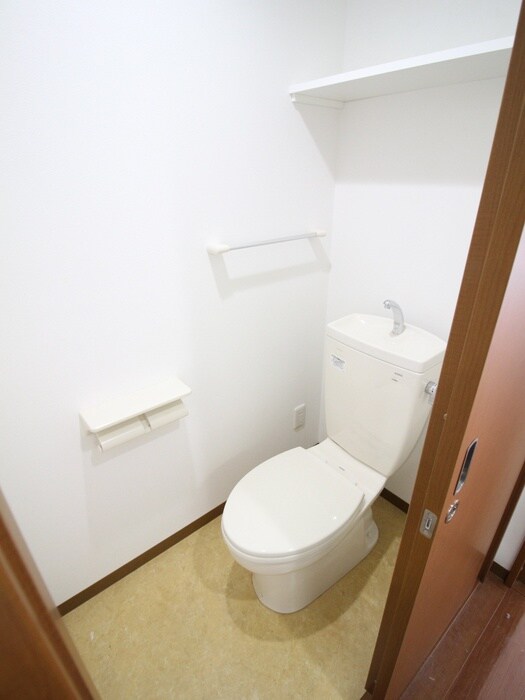 物件内観写真14　(トイレ)