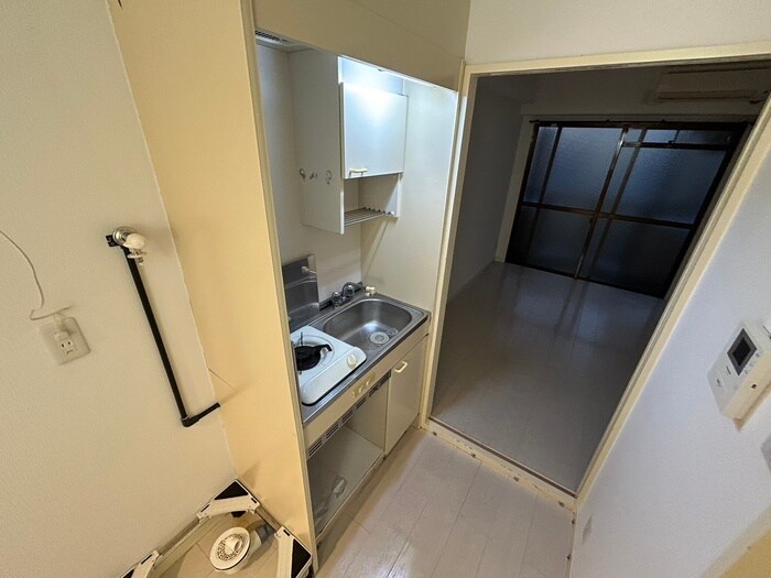 物件内観写真6　(廊下)