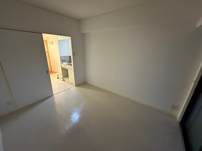 物件内観写真13　(居室)