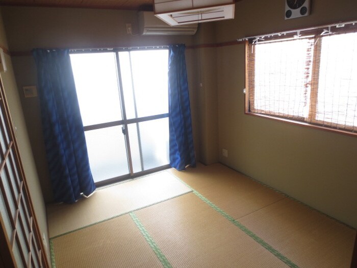 物件内観写真7　(居室)