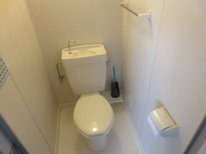 物件内観写真12　(トイレ)