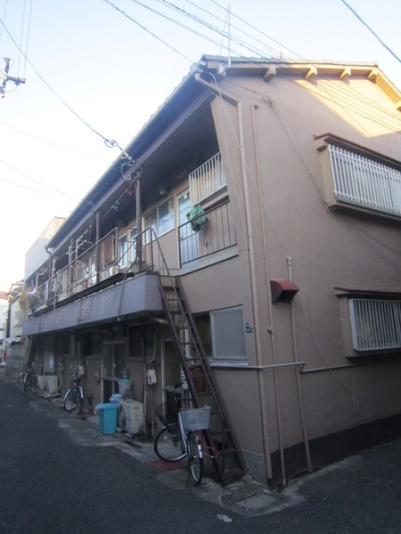 石原町ハイツ外観写真