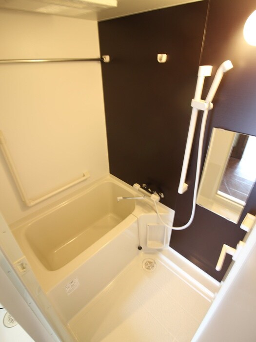 物件内観写真8　(バス／シャワールーム等)