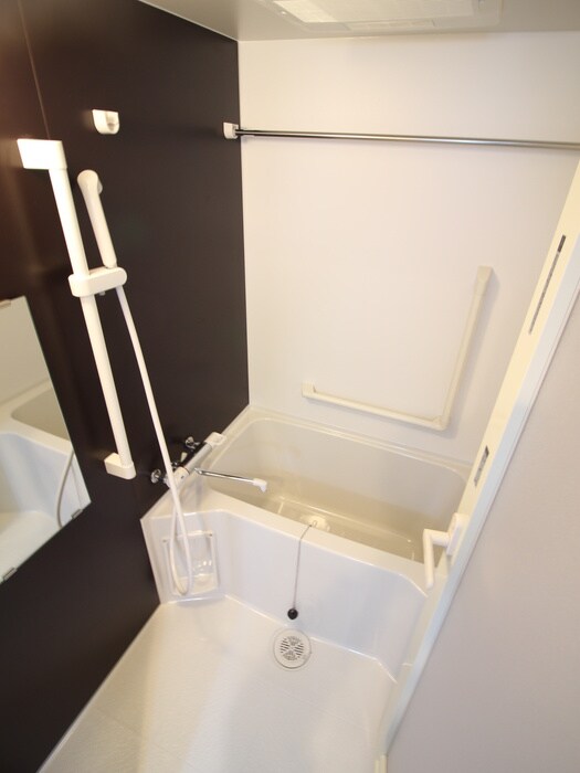 物件内観写真10　(バス／シャワールーム等)