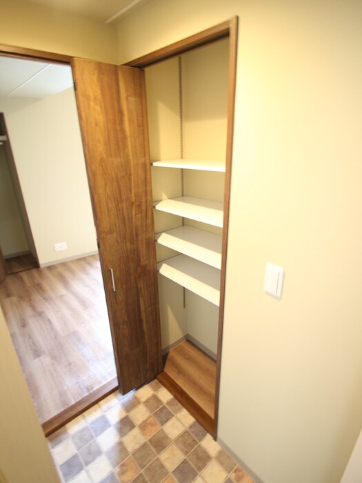 物件内観写真20　(靴箱)