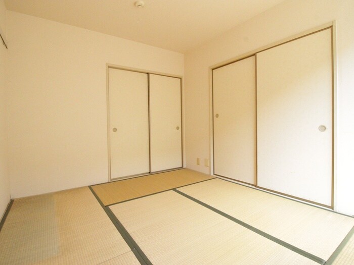 物件内観写真14　(居室)