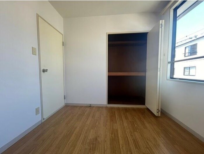 物件内観写真20　(収納)