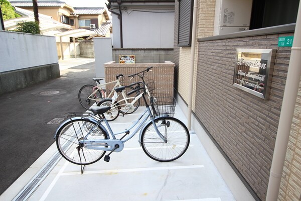 駐輪場