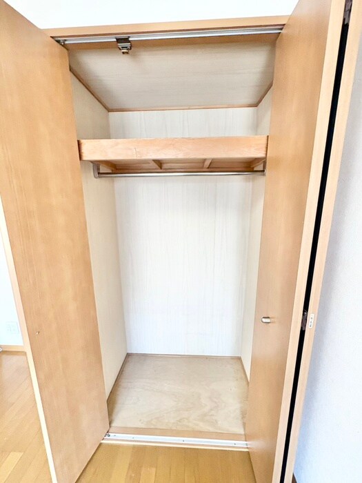 物件内観写真12　(収納)