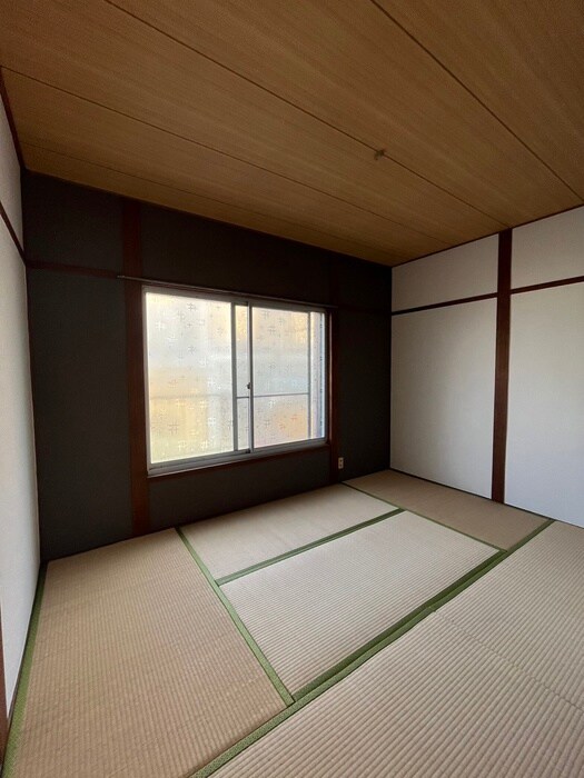 物件内観写真13　(居室)