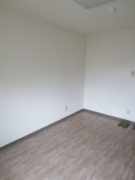 物件内観写真6　(居室)