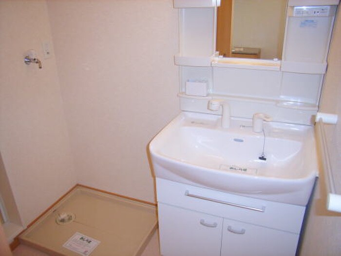 物件内観写真10　(洗面)