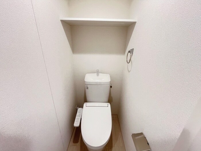 物件内観写真12　(トイレ)