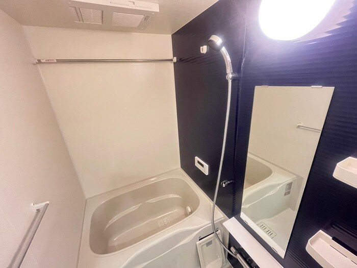 物件内観写真13　(バス／シャワールーム等)