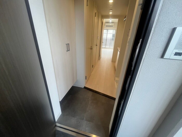 物件内観写真15　(玄関)