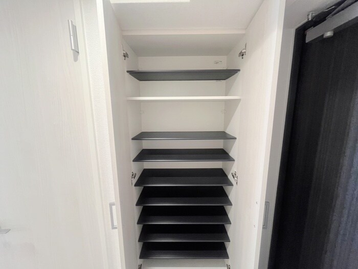 物件内観写真19　(靴箱)