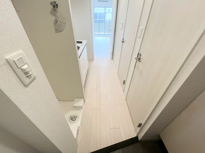 物件内観写真20　(廊下)