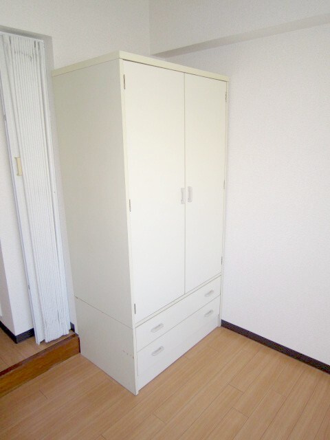 物件内観写真11　(収納)