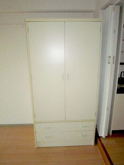 物件内観写真12　(収納)