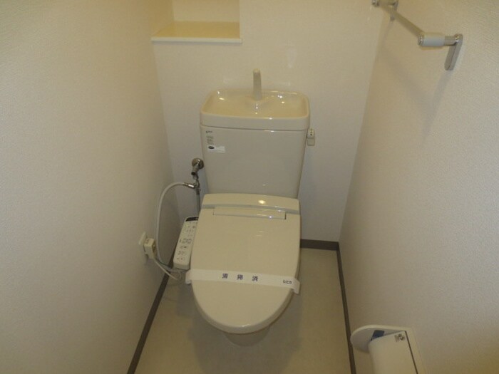 物件内観写真14　(トイレ)