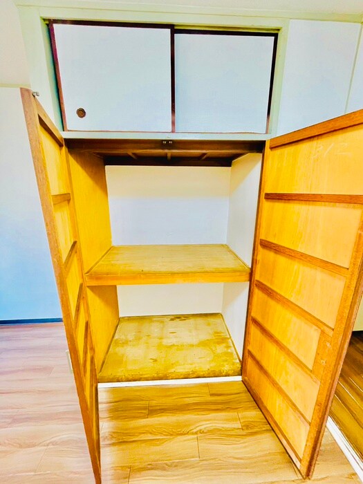 物件内観写真15　(居室)