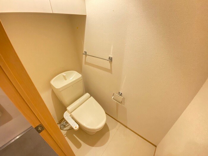 物件内観写真15　(トイレ)