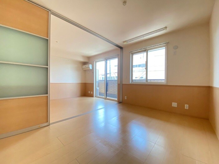 物件内観写真17　(居室)