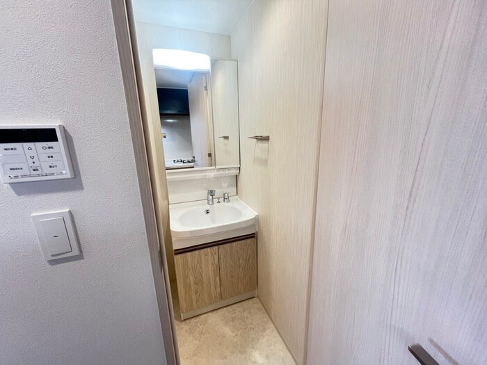 物件内観写真10　(洗面)