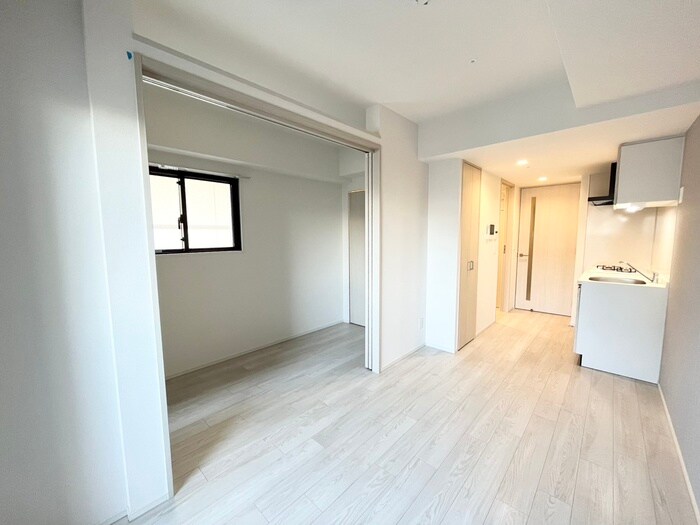 物件内観写真10　(居室)