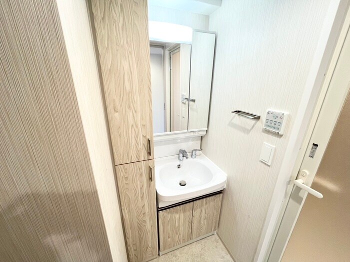 物件内観写真11　(洗面)