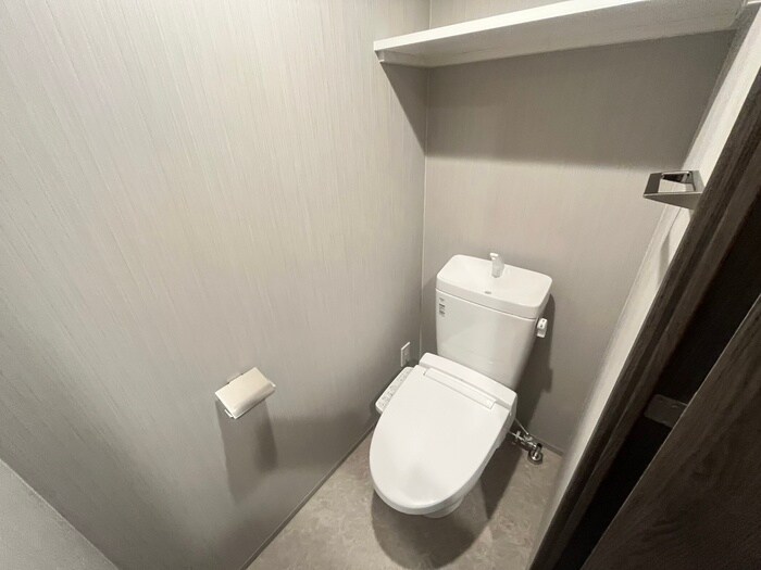 物件内観写真12　(トイレ)