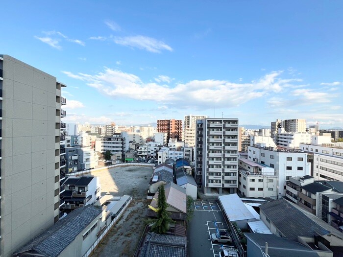 物件内観写真14　(室内からの展望)