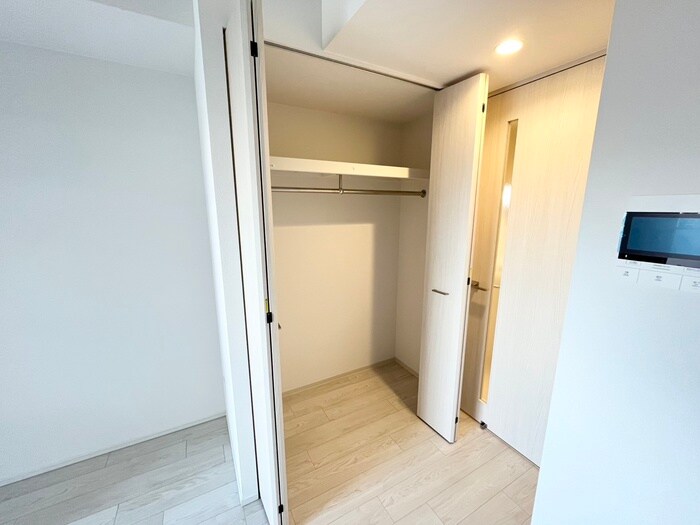 物件内観写真18　(収納)