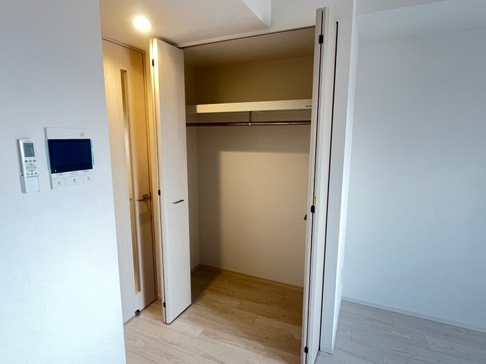 物件内観写真18　(収納)