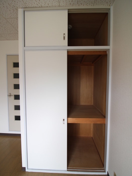 物件内観写真11　(収納)