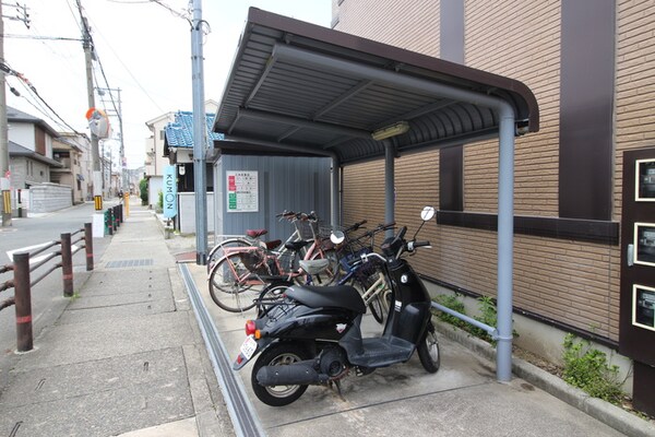 駐輪場