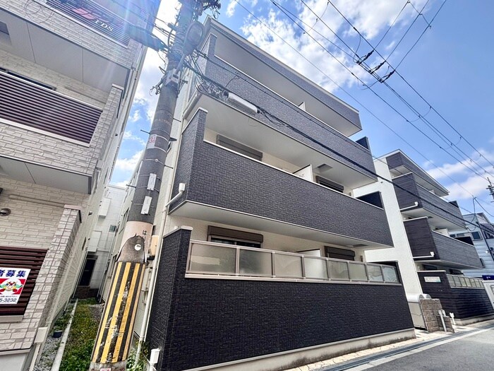 物件外観写真1　(外観写真)