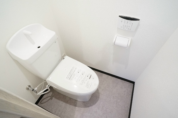 物件内観写真11　(トイレ)