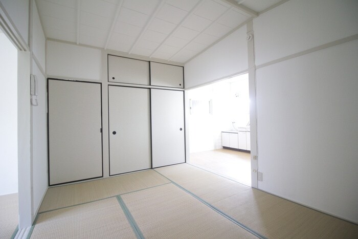 物件内観写真10　(居室)