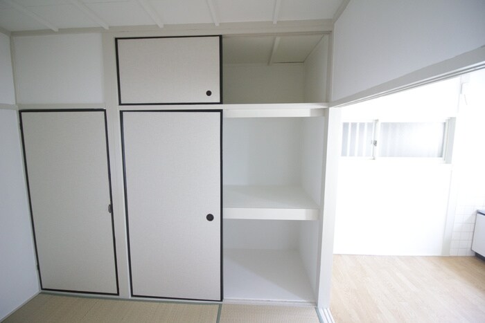 物件内観写真11　(収納)