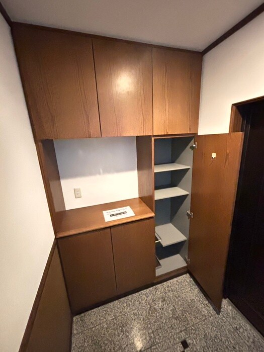 物件内観写真17　(靴箱)