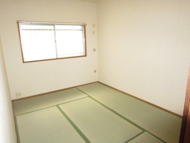 物件内観写真11　(居室)