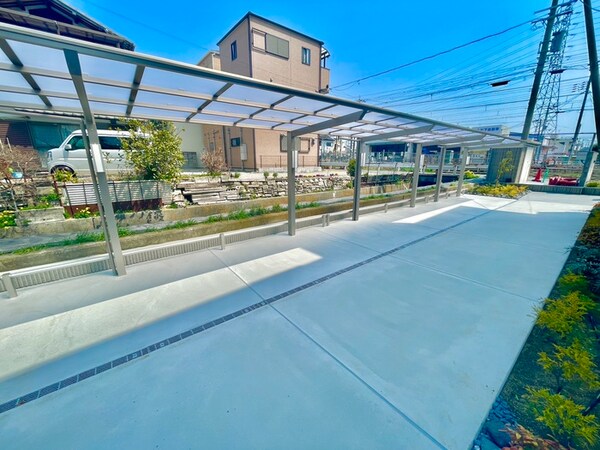 駐輪場